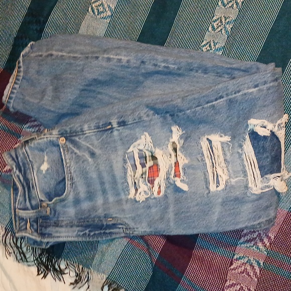 American Eagle Outfitters Denim - American eagle mom straight jean